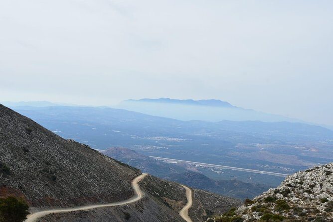 4x4 self drive adventure_Cretan mainland - Kasteli Lunch: The Most Practical Part of the Day