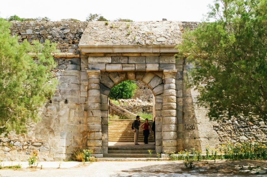 Agios Nikolaos: Boat Trip to Spinalonga with Swim Stop - Practical tips: what to bring, what to do on arrival