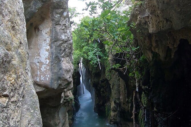 Canyoning in the water - Kourtaliotiko Gorge - Hiking toward the fairy cave: the quiet, curious part between the splashes