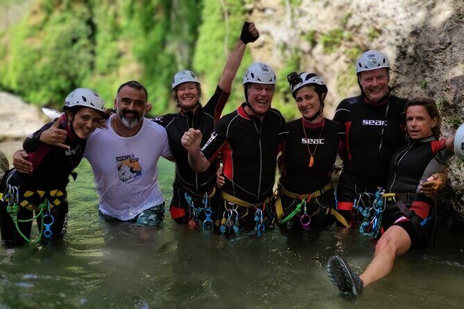 Canyoning in the water - Kourtaliotiko Gorge - Guides and group size: why small groups feel safer in practice