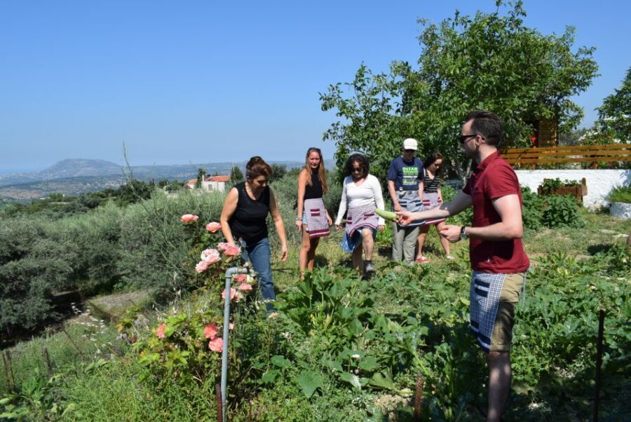 Chania: Authentic Cooking Class in the White Mountains - The drive from Chania: quick context before you cook