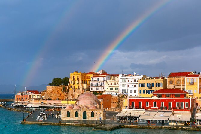 Chania city from Rethymno - The bus ride: how the guide talk makes your walk better