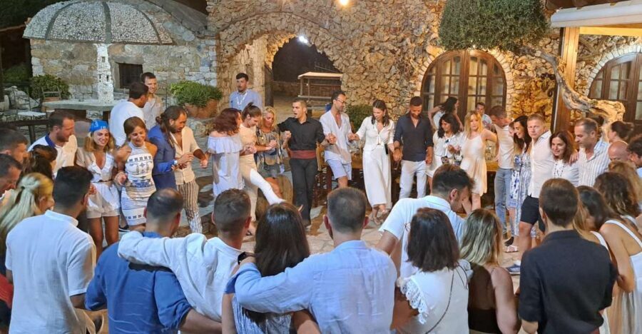 Chania: Cretan Folklore Dance Show with Dinner - Dinner Menu: What to Expect and What’s Worth Paying Attention To
