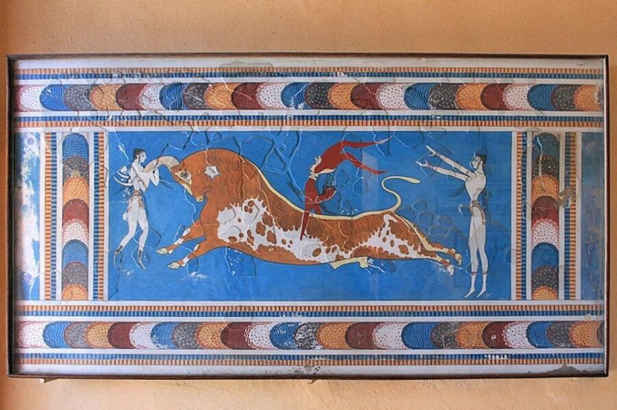 Chania - Knossos Palace Guided Tour - Archaeological Museum of Heraklion: an optional add-on for Minoan details