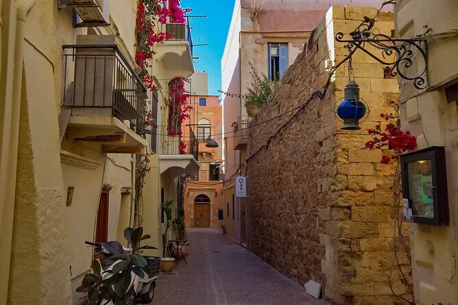 Chania, Kournas and Rethymno from Heraklion Private Tour - Chania old town in about 2 hours: Venetian lighthouse, harbor, and cathedral