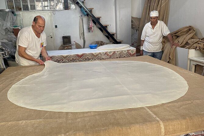 Chania Old Town Artisans and Sightseeing Private Walking Tour - Why Chania Old Town works best on a guided walk