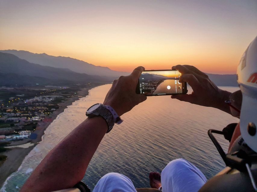 Chania: Paratriking Experience with a Professional Pilot - The “Little Extras” That Matter More Than You Think