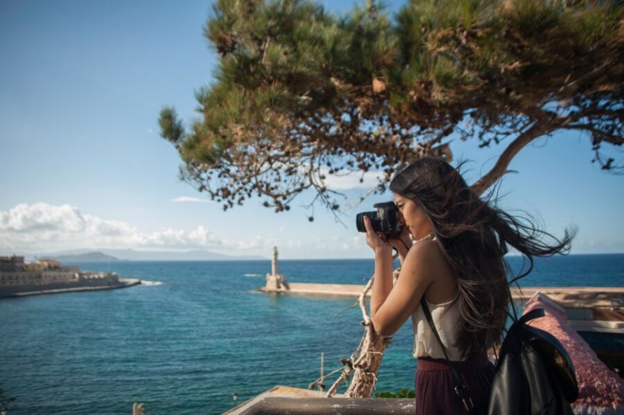 Chania: Sightseeing & Tastings Tour - Starting at Kydon Hotel: how the tour gets you into Old Town fast