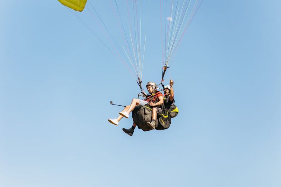 Chania: Tandem Paragliding Flight in Crete - In the Air: What the 20 Minutes Feels Like