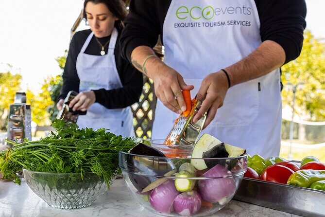 Cooking experience in the most beautiful garden near Rethymno - The pre-cooking flow in the garden near Rethymno