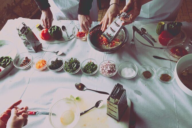Cooking experience in the most beautiful garden near Rethymno - Timing, group size, and what to bring