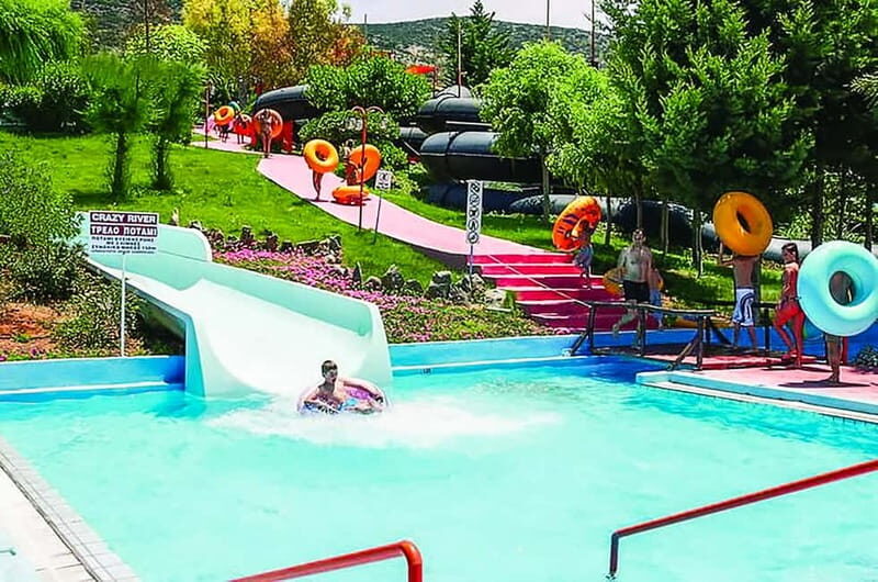 Crete: Acqua Plus Water Park Entrance Ticket with Transfer - Food, lockers, and the cashless bracelet system