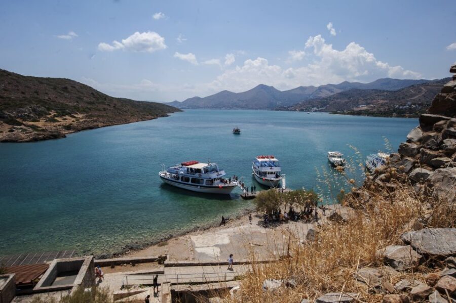 Crete: Agios Nikolaos, Plaka and Spinalonga Island Tour - Plaka Village: Lunch by the Sea, Then On to the Island