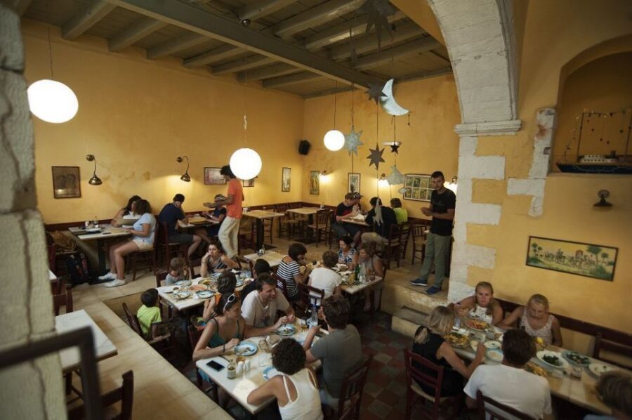 Crete: Chania, Lake Kournas and Rethymno Tour - Who this tour suits best