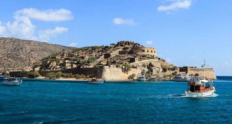 Crete: Day Trip to Agios Nikolaos and Spinalonga Island - Spinalonga Island: fort walking time, entry fee, and what to do with 1.5 hours