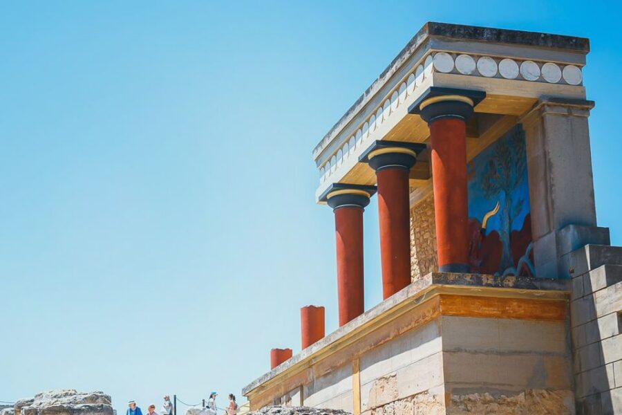 Crete: Knossos Palace and Museum E-Tickets with Audio Guides - Why this Knossos + Heraklion Museum pairing makes sense
