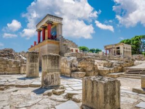 Crete: Knossos Palace and Museum E-Tickets with Audio Guides - Timing that works: 08:00 or 10:00 starts and museum entry at 13:00/17:00