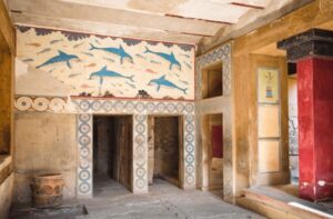 Crete: Knossos Palace Entry Ticket with Optional Audio Guide - Your Self-Guided Palace Walk: What You’ll Do on Site