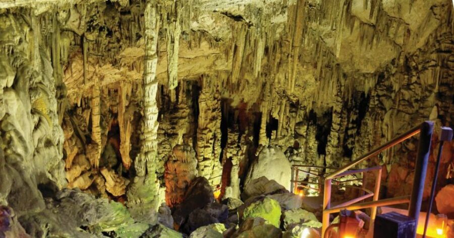 Crete: Lasithi Plateau and Cave of Zeus Off-Road Safari Tour - Aposelemis Dam and Sfendili: when the landscape has a memory