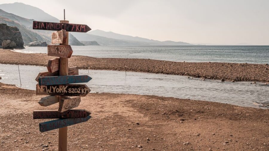 Crete: Preveli Tropical Beach and Palm Forest - The return climb: plan for heat, steps, and stamina