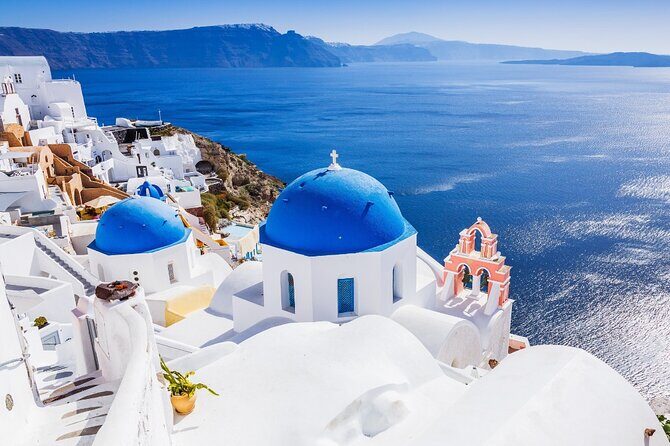 Day Tour to Santorini Island from Heraklion Crete - Athinios Port back on the clock: returning to Heraklion without surprises