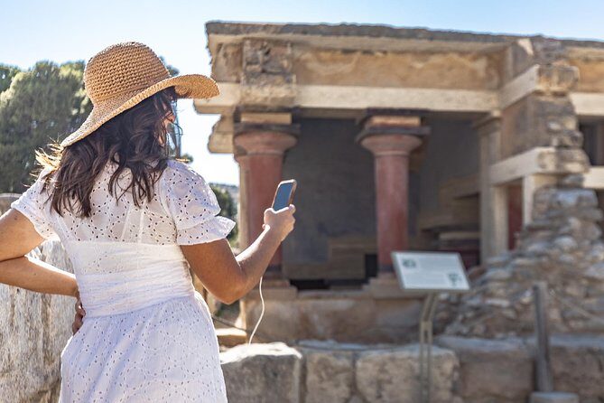 E-Ticket & Audio Tour for Knossos Palace: Unlock Minoan Majesty - Knossos at Your Pace, With the Right Kind of Guidance
