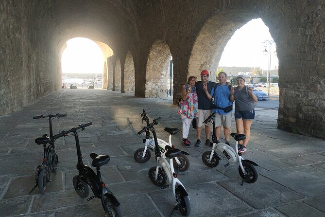 Ecobike tour in historic Heraklion - E-bike riding tips: easy power, but still real streets