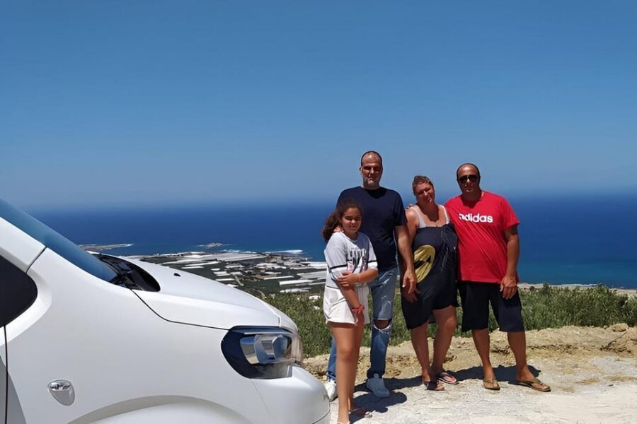 Elafonissi: Private Beach Day Trip with SUP - SUP and Snorkeling Gear: Using the Included Equipment Without Wasting Time