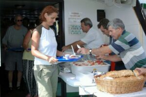 From Ag. Nikolaos: Spinalonga & Kolokytha Cruise with Lunch - Meeting at the port: how to start the day smoothly