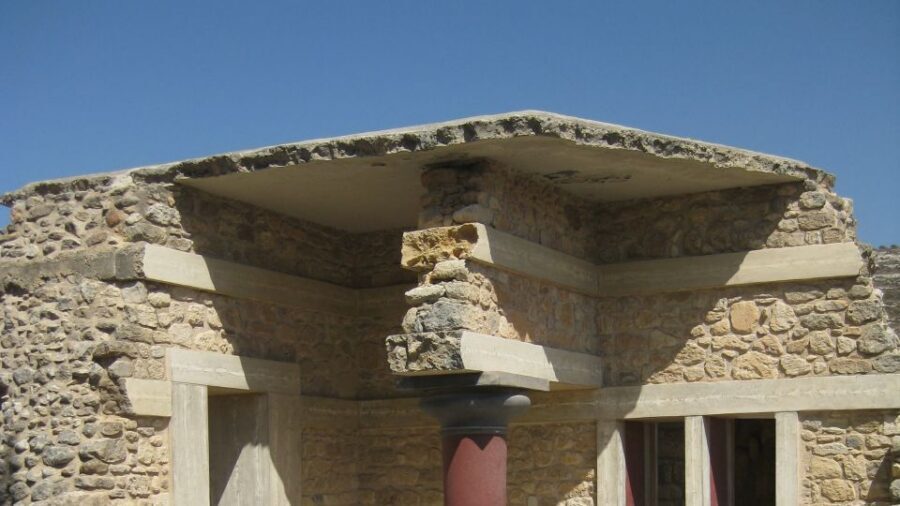 From Chania: Knossos Palace and Heraklion Full-Day Tour - Knossos Palace: myths in one guided block (and what you’ll really see)
