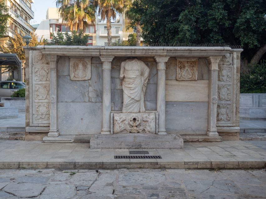 From Chania: Knossos Palace and Heraklion Full-Day Tour - Group size and hearing: the practical reality at Knossos