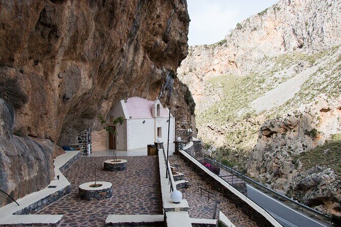 From Chania private trip to Spili-Kourtaliotiko-Kalypso beach - Stop 4: Kourtaliotiko Gorge Walk and the Cold-Water Reality