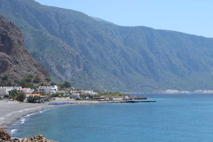 From Chania/Rethymno: Samaria Gorge Easy Way - Breaks, swimming, and lunch: why Agia Roumeli matters