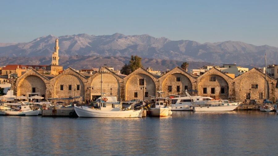 From Heraklion: Chania Town, Kournas Lake, and Rethymno Tour - Practical packing tips that actually help