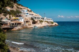 From Heraklion: Day Trip to Matala Hippie Beach and Caves - How the day runs from Heraklion (and where you lose time)