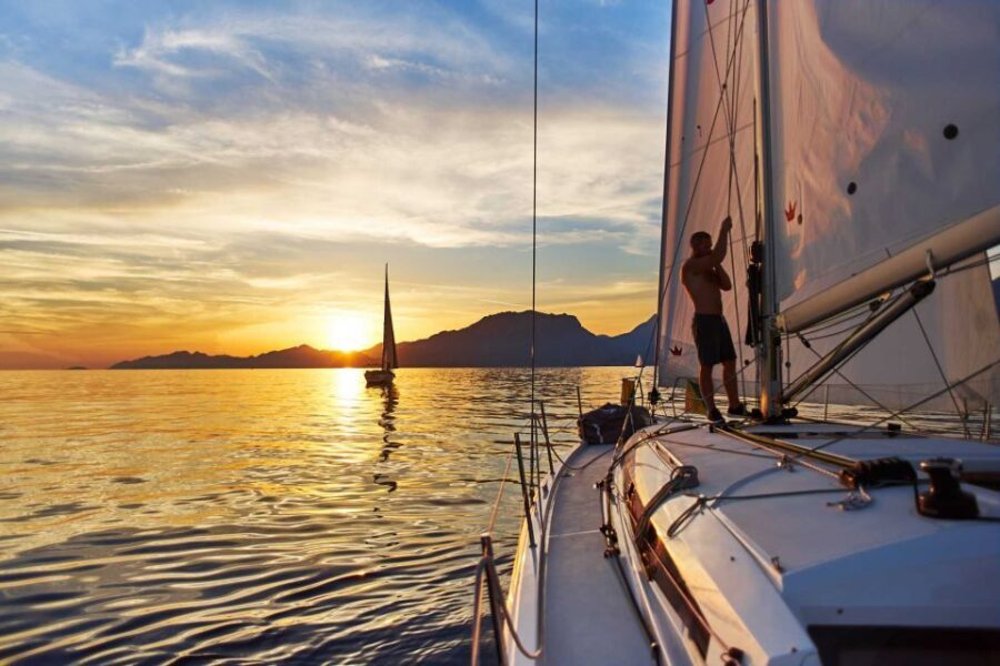 From Heraklion: Sunset Cruise to Dia Island - From Cafe Marina to Rocca a Mare: the quick start that helps the day feel easy