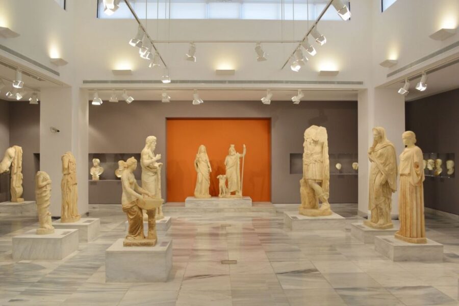 From Rethymno: Knossos Palace and Heraklion Guided Tour - The drive from Rethymno: how the day stays efficient