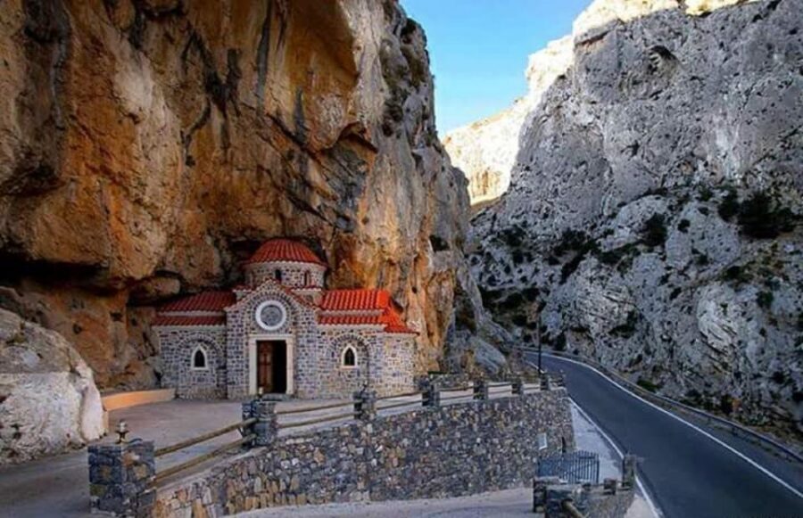 From Rethymno: Lake Kournas and Villages Full-Day Tour - Pickup in Rethymno: convenient start, many drop-offs