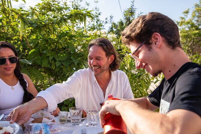 Gastronomy tour and wine tasting in traditional villages - Timing and pacing: what the day feels like