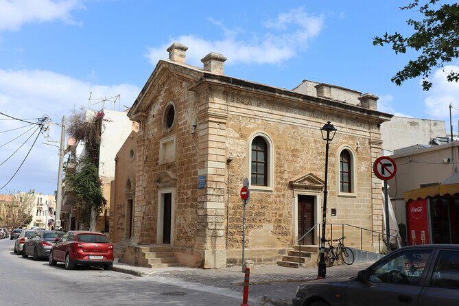 Guided Walking Tour in Chania - Küçük Hasan Mosque: Ottoman-era architecture in the middle of the city