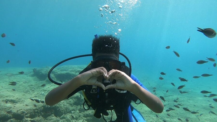 Heraklion: Beginner Scuba Diving Lesson with PADI Instructor - Safety briefing that actually supports beginners