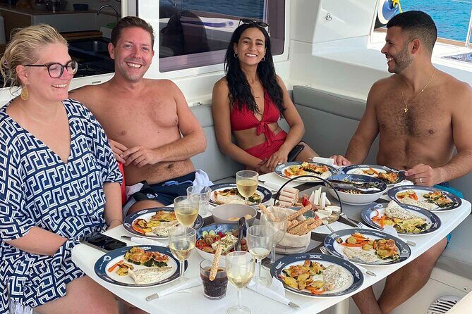 Heraklion: Dia Island Catamaran Cruise with Water Toys - Crew service: English support and real hands-on care
