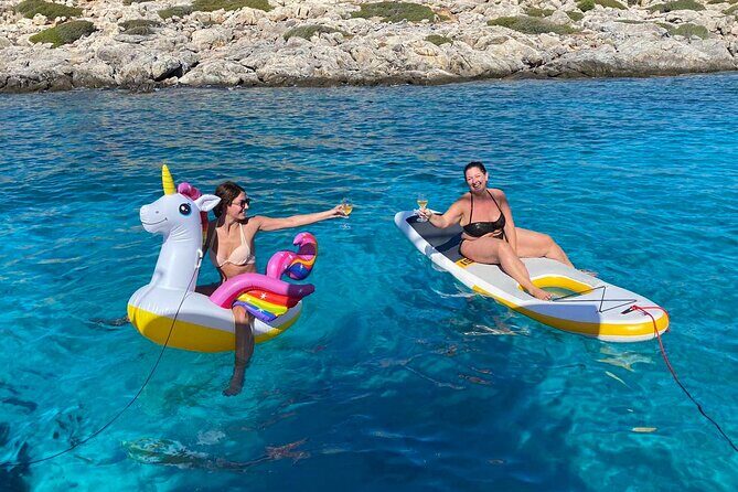 Heraklion: Dia Island Catamaran Cruise with Water Toys - Weather, sailing expectations, and safety-first changes