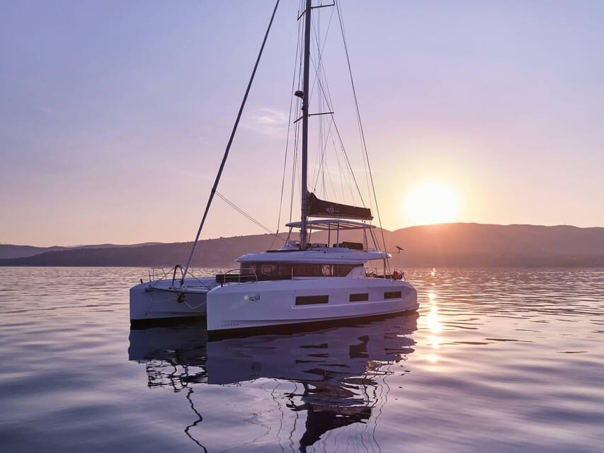 Heraklion: Dia Island Luxury Catamaran Cruise with Meal - Key highlights