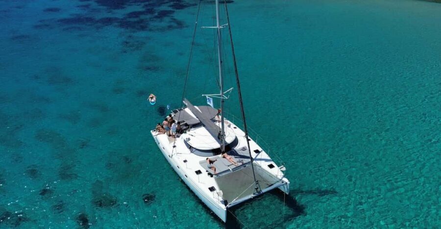 Heraklion: Dia Island Luxury Catamaran Cruise with Meal - Morning Cruise vs Sunset Cruise: Pick Your Atmosphere