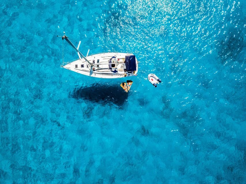 Heraklion: Dia Island Morning Sailing Trip with Snorkeling - Heraklion Old Port Check-In: Cafe Marina and the Start of the Day