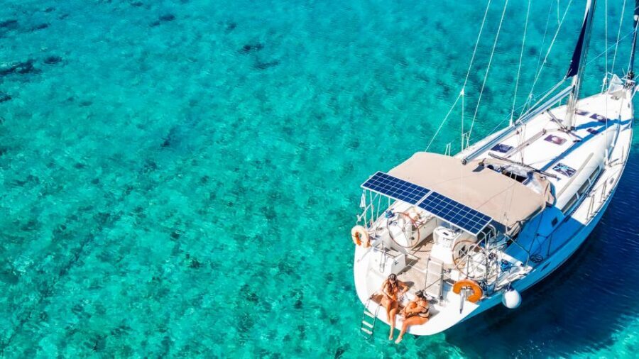 Heraklion: Dia Island Sailboat Cruise with Swimming and Meal - The onboard Mediterranean meal and unlimited drinks