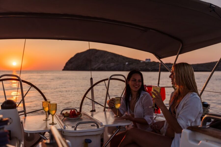 Heraklion: Dia Island Sailing Cruise with Snorkeling - What to bring (and what to skip) for a Dia Island day