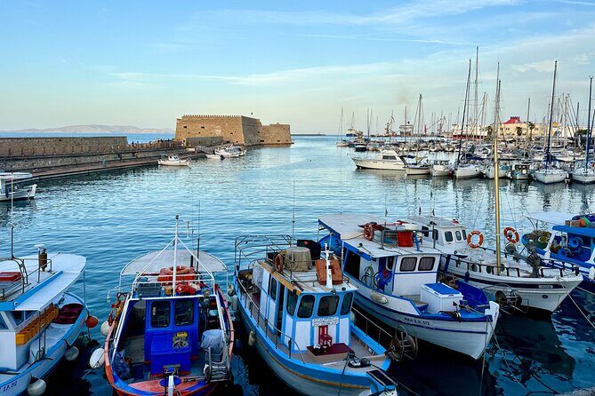 Heraklion Highlights: Knossos, Museum & Historic City Drive - Getting to the first viewpoints: Venetian Walls and Kazantzakis’ tomb