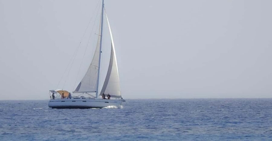 Heraklion: Sailing Cruise to Dia Island with Drinks and Meal - Dia Island Time: Swimming, Snorkeling, SUP, and a Walkable Rhythm